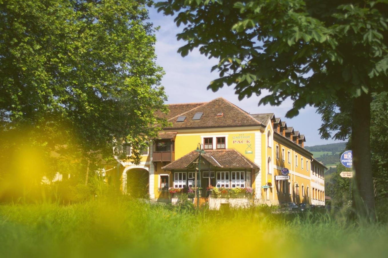 Gasthof Pack "Zur Lebing Au" Hartberg Extérieur photo