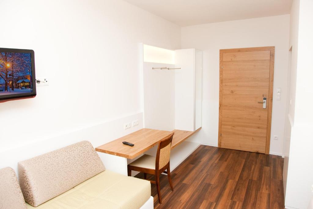 Gasthof Pack "Zur Lebing Au" Hartberg Chambre photo
